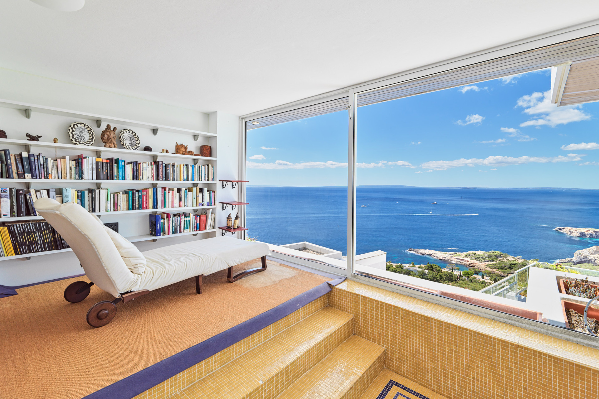 Spectacular mediterranean villa with panoramic sea views - 12