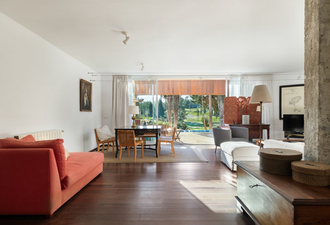 Townhouse with private pool and golf views - 3