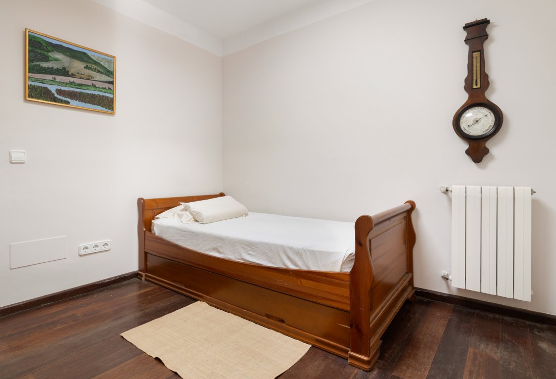 Townhouse with private pool and golf views - 9