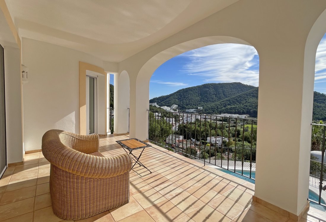 Exclusive Coastal Villa in Cala Llonga - 15