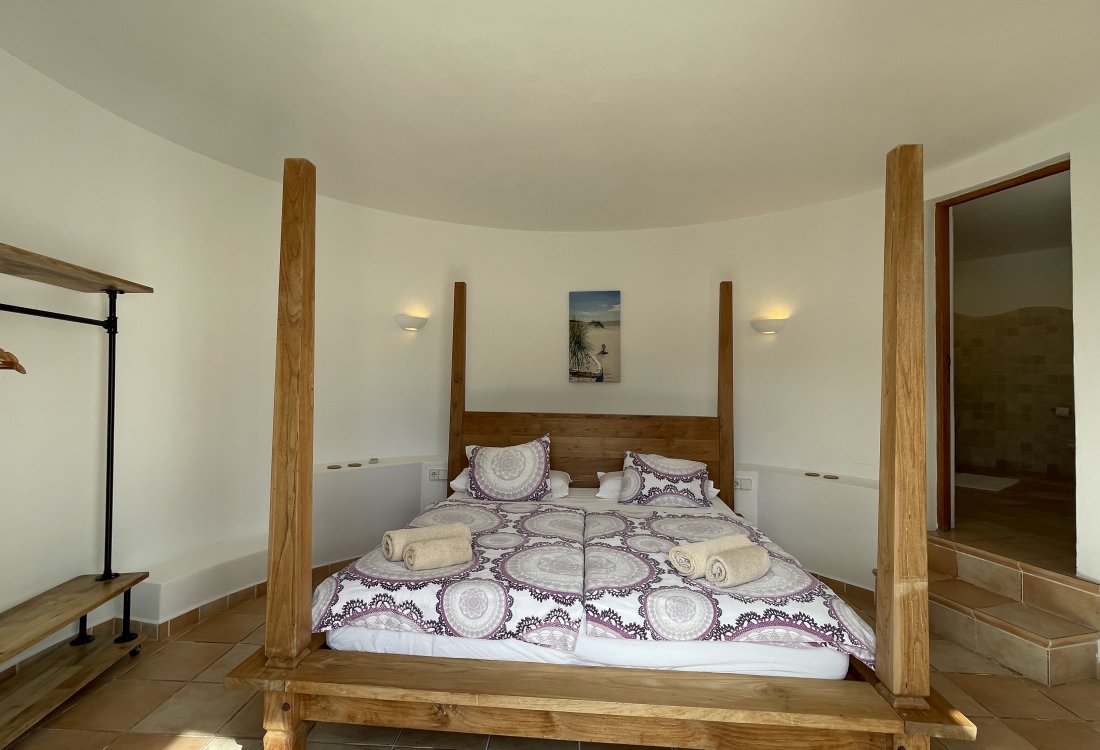 Exclusive coastal villa in Cala Llonga - 20