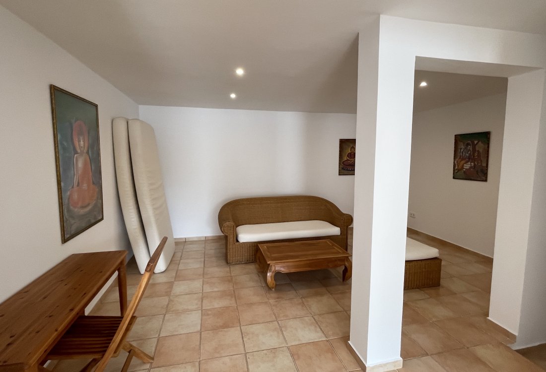 Exclusive coastal villa in Cala Llonga - 18