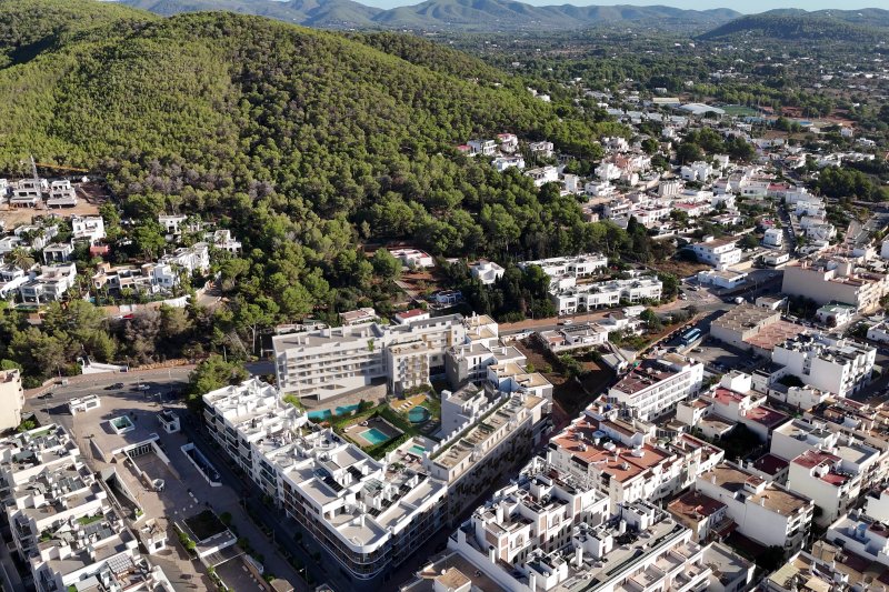 Moderne Neubauwohnung in zentraler Lage - 1