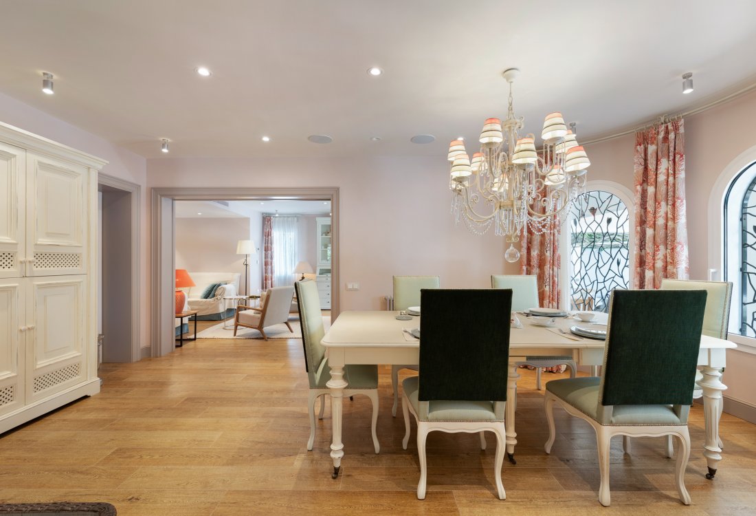 Mediterranean-style villa near the beach - 4