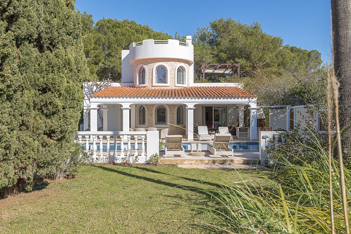 Mediterraner Stilvilla in Strandnähe - 16