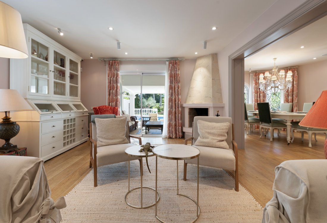 Mediterranean-style villa near the beach - 3