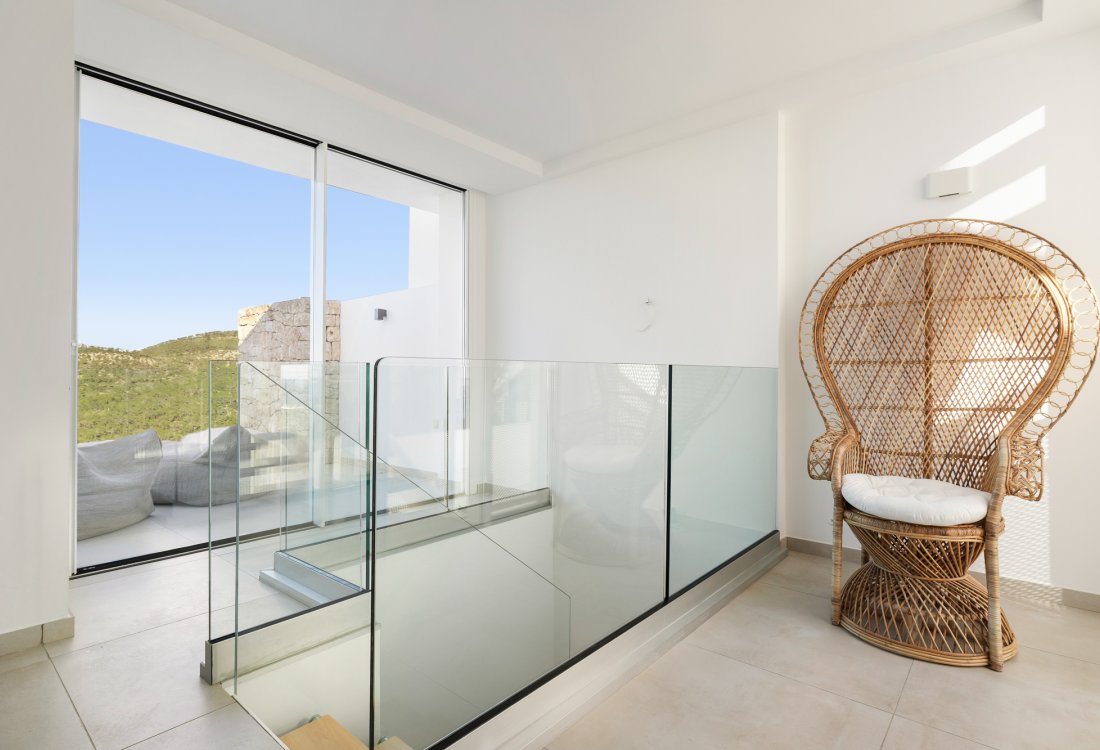 Duplex penthouse with private terrace and jacuzzi - 13