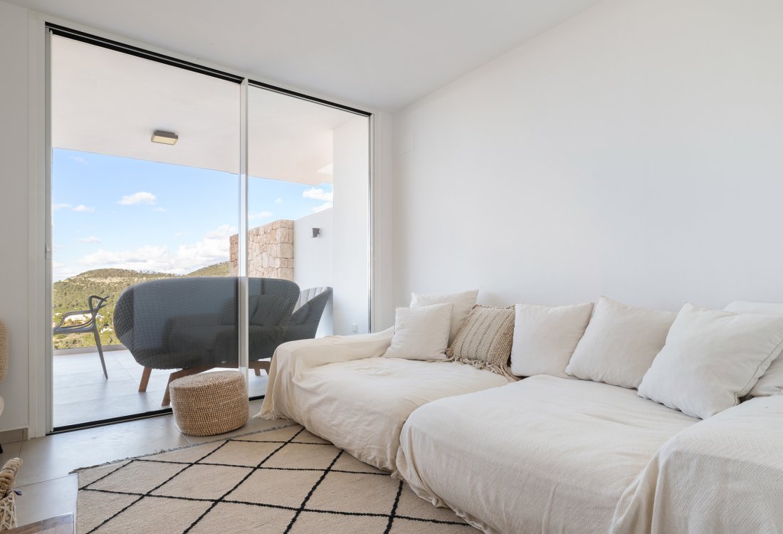 Duplex penthouse with private terrace and jacuzzi - 14