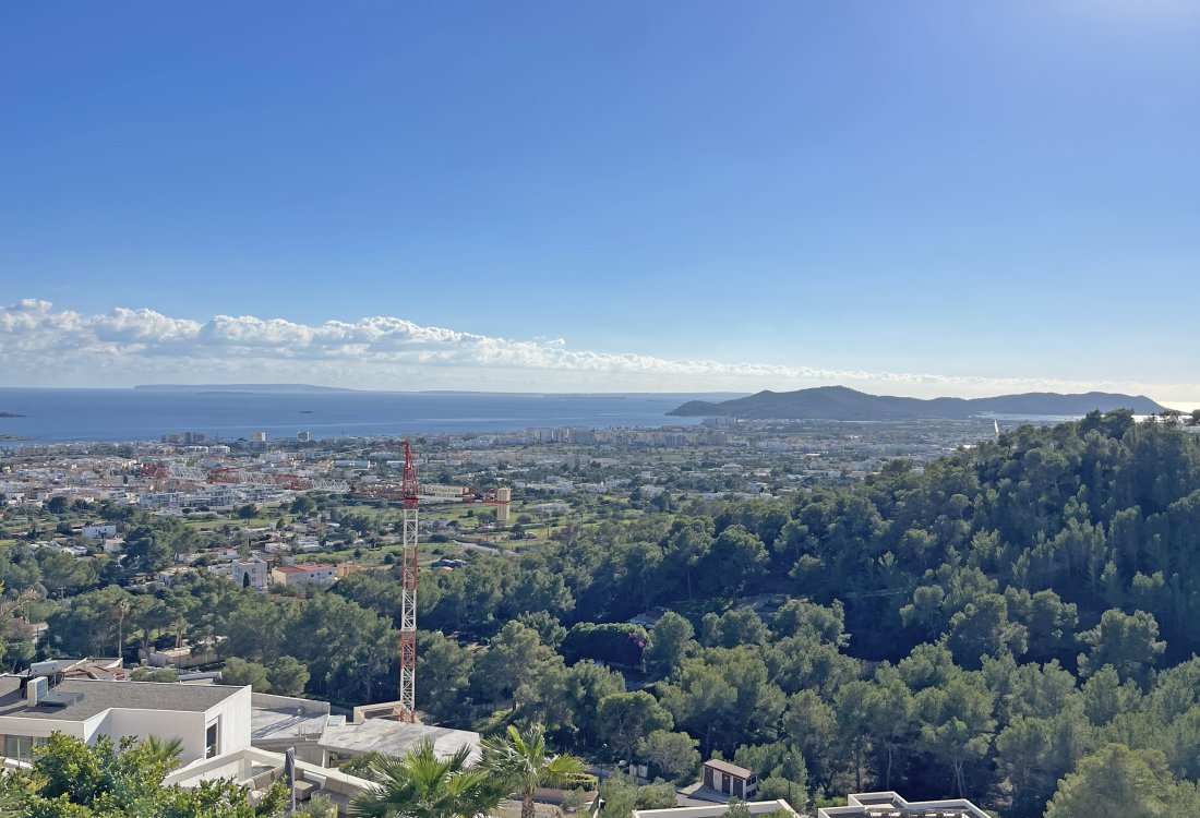 Exklusive Neubauvilla mit Meerblick in moderner Urbanisation - 1