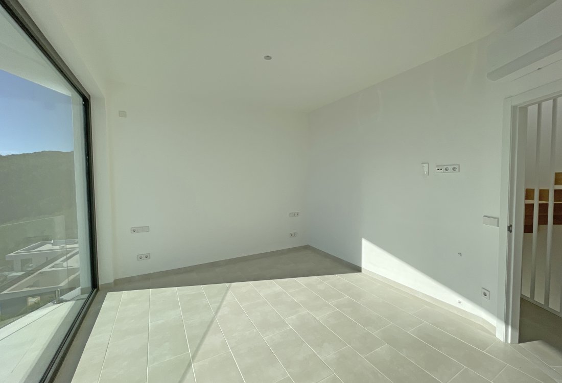 Exklusive Neubauvilla mit Meerblick in moderner Urbanisation - 14