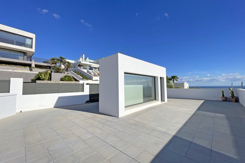 Exklusive Neubauvilla mit Meerblick in moderner Urbanisation - 5