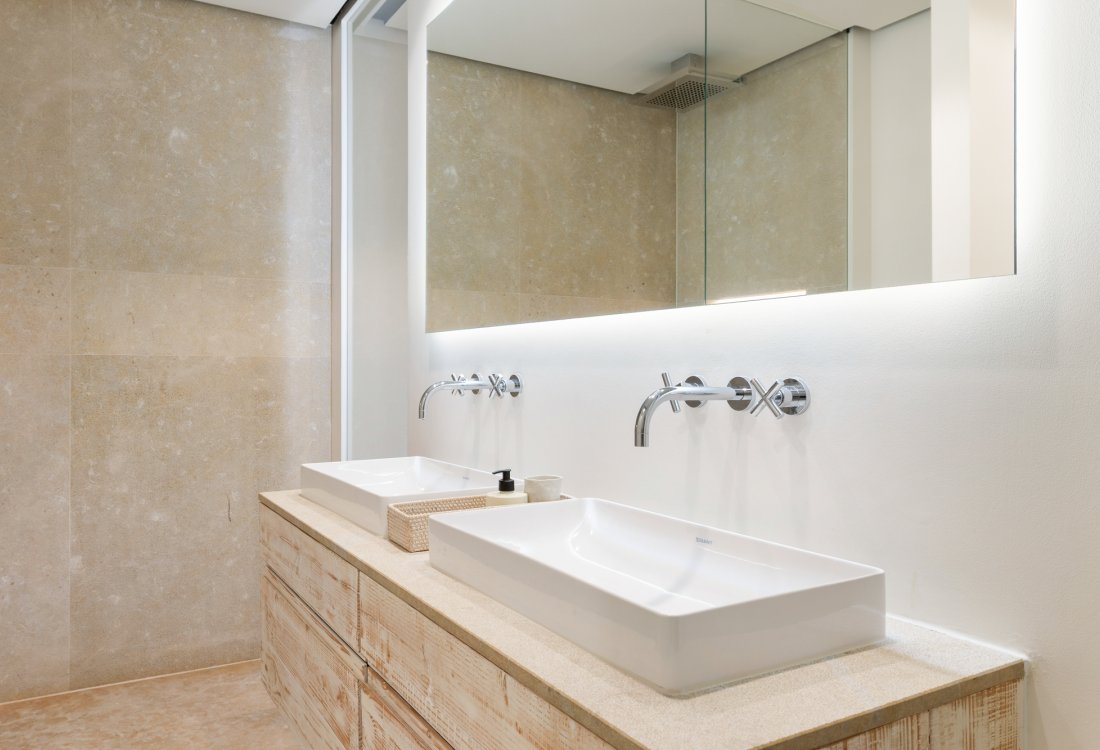 Elegante apartamento de una habitación cerca del mar - 10