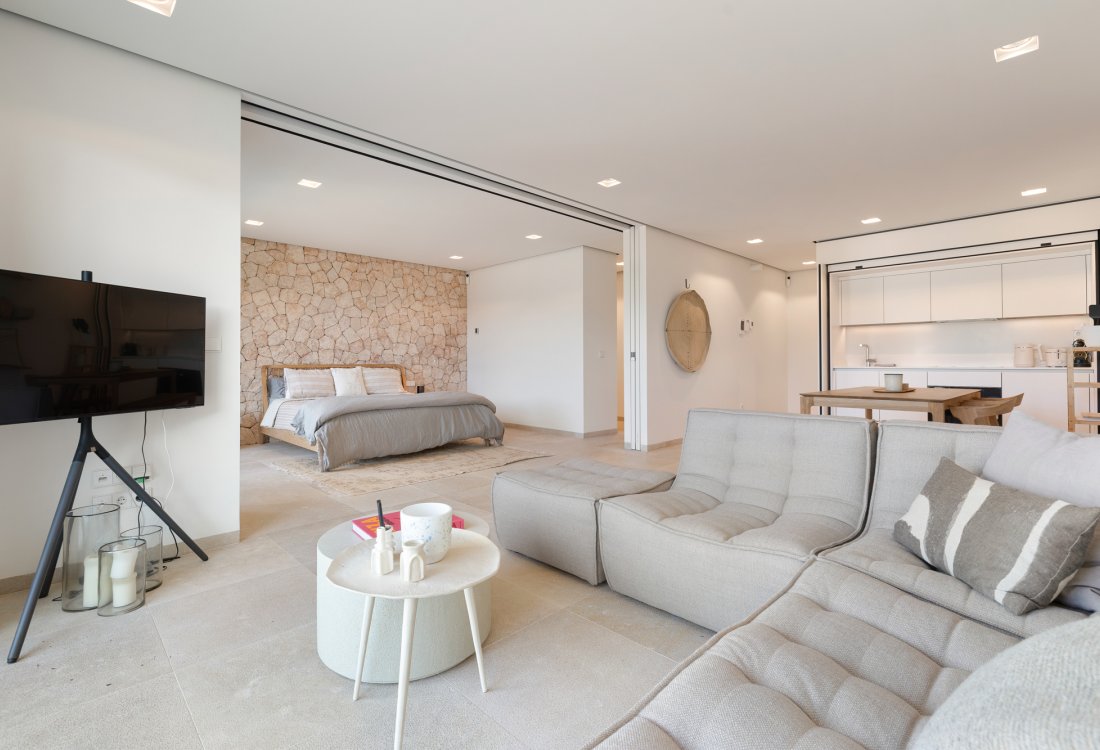 Elegante apartamento de una habitación cerca del mar - 1