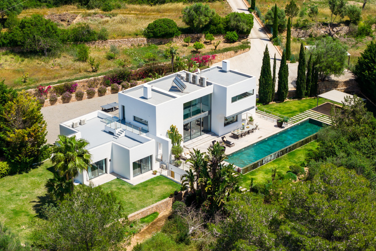 Exclusiva villa de lujo moderna con licencia turística y absoluta privacidad - 4