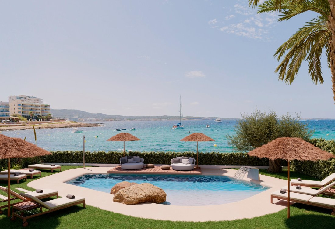 New-build ground floor residence with private garden in a prime seafront location - 1