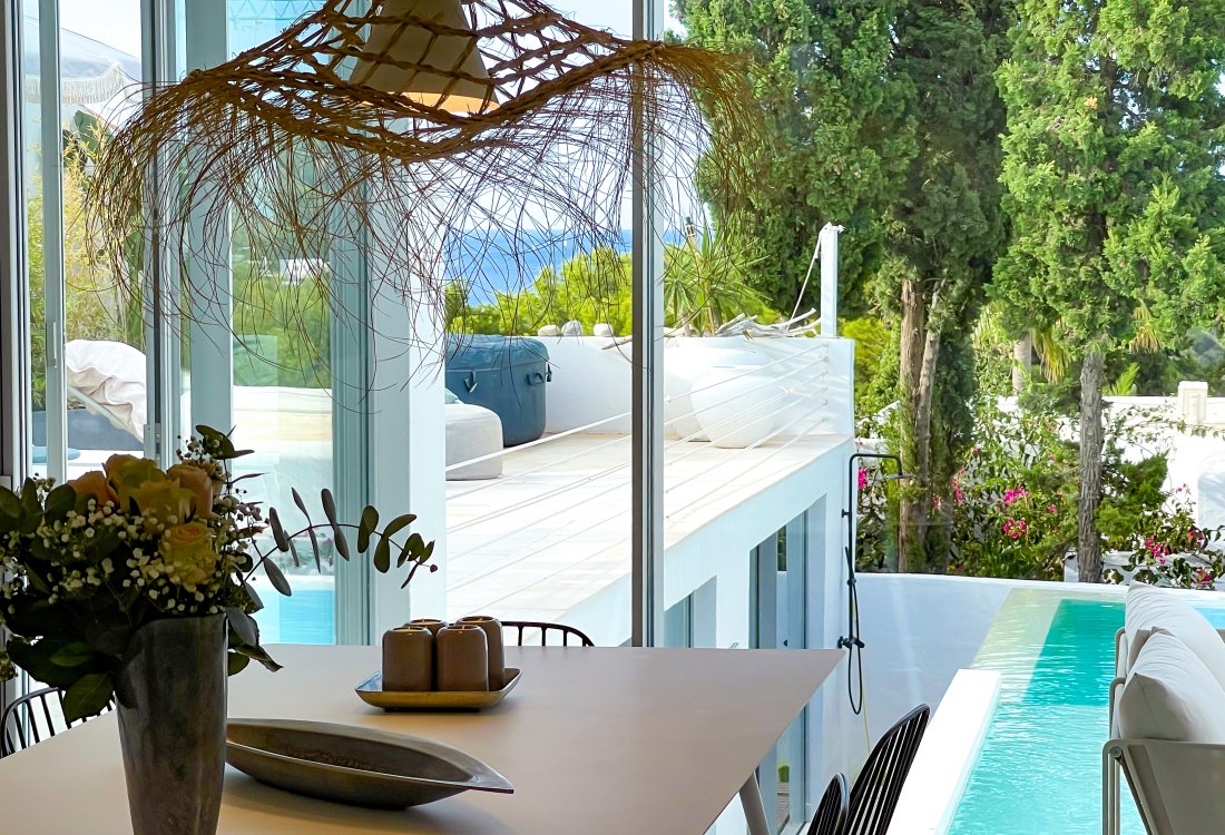 Semidetached industrial style villa close to the beach - 16