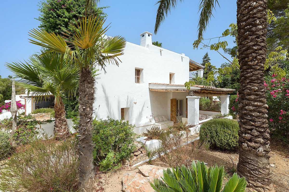 Historic eco-conscious luxury finca with rental license - 4