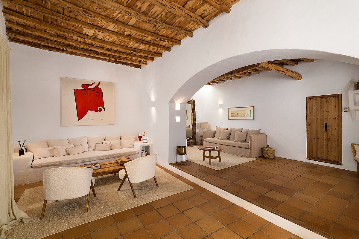 Historic eco-conscious luxury finca with rental license - 3