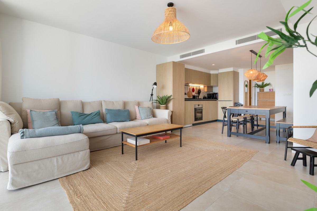 Apartamento con vistas al mar en comunidad lujosa y segura - 1