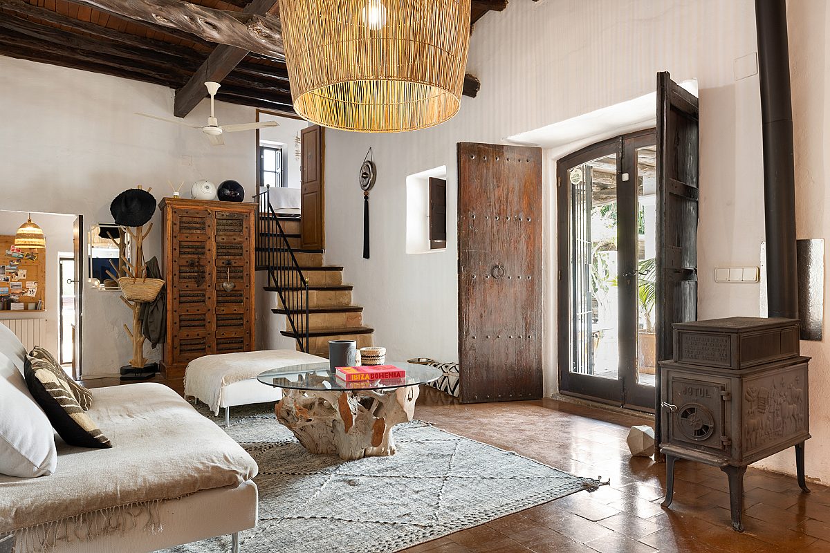 Authentic finca with timeless character - 11