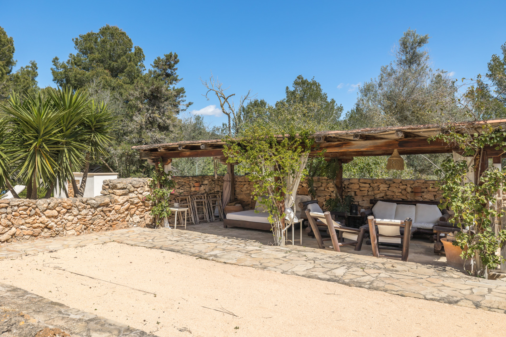 Finca auténtica con carácter atemporal - 29