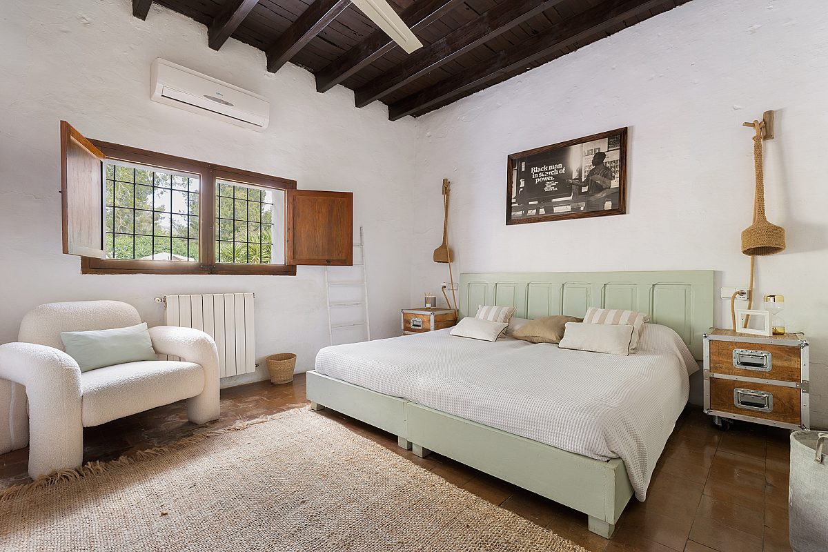 Authentic finca with timeless character - 15
