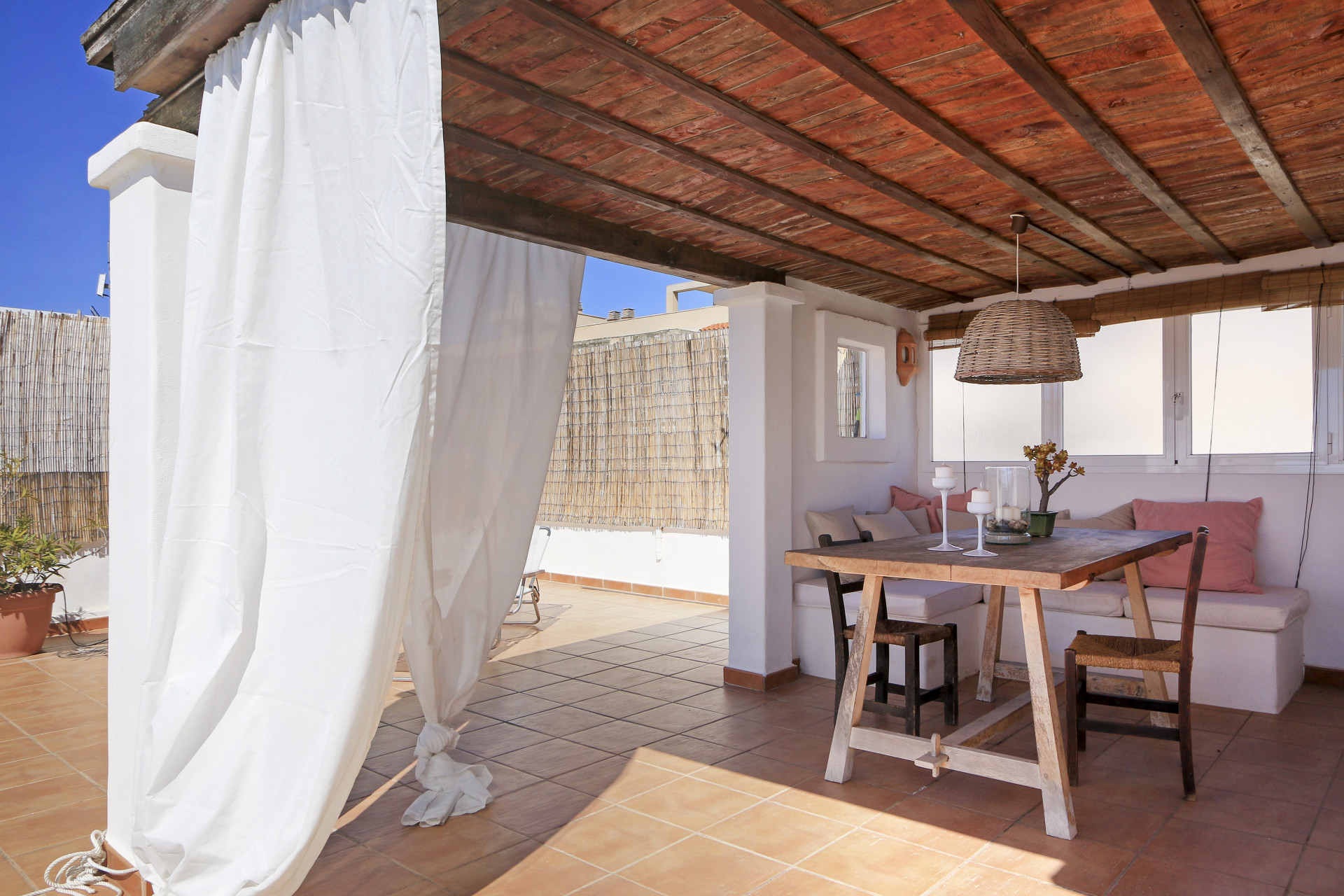 Penthouse in an excellent location just steps from the beach - 20