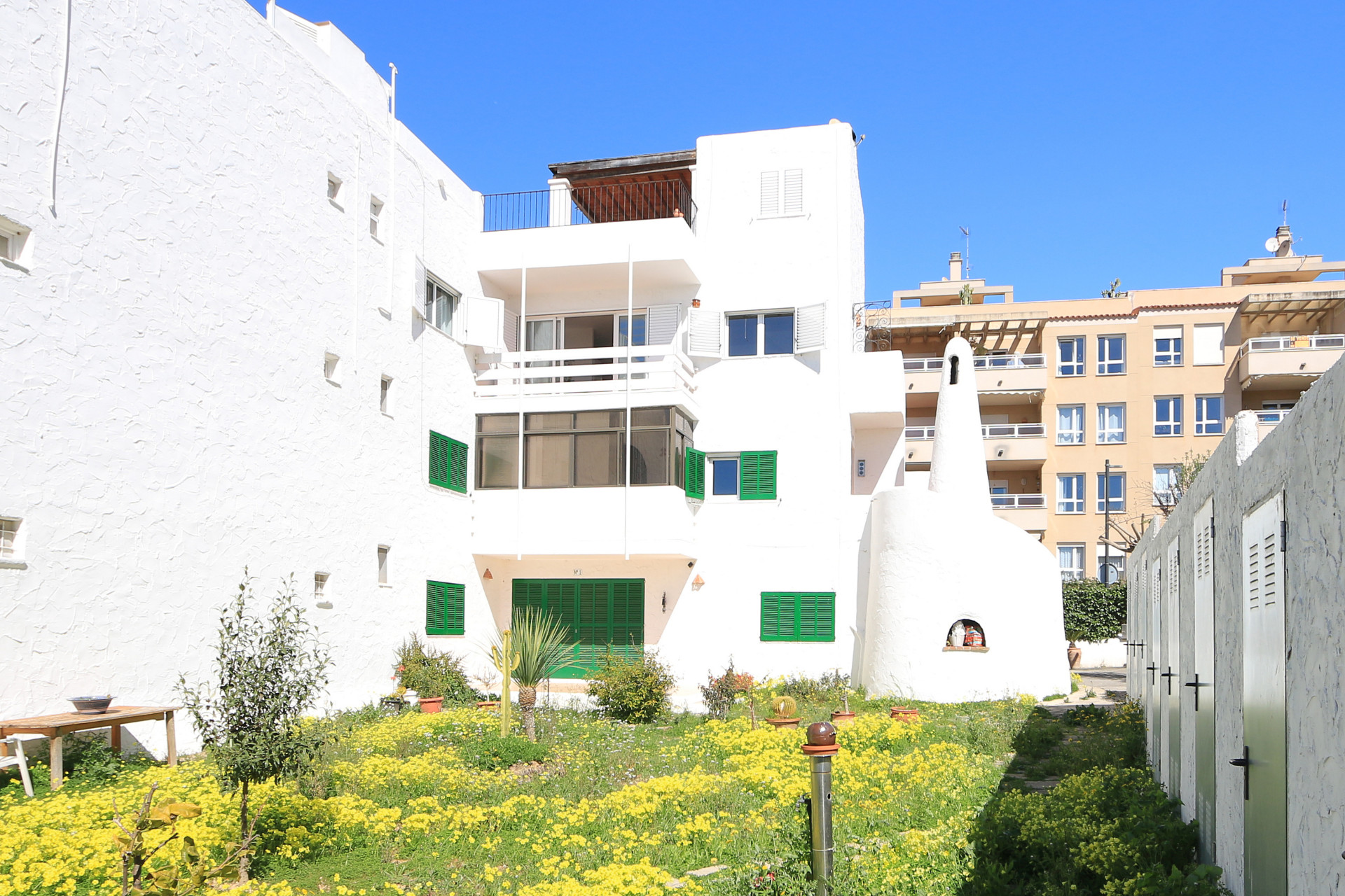 Penthouse in an excellent location just steps from the beach - 22