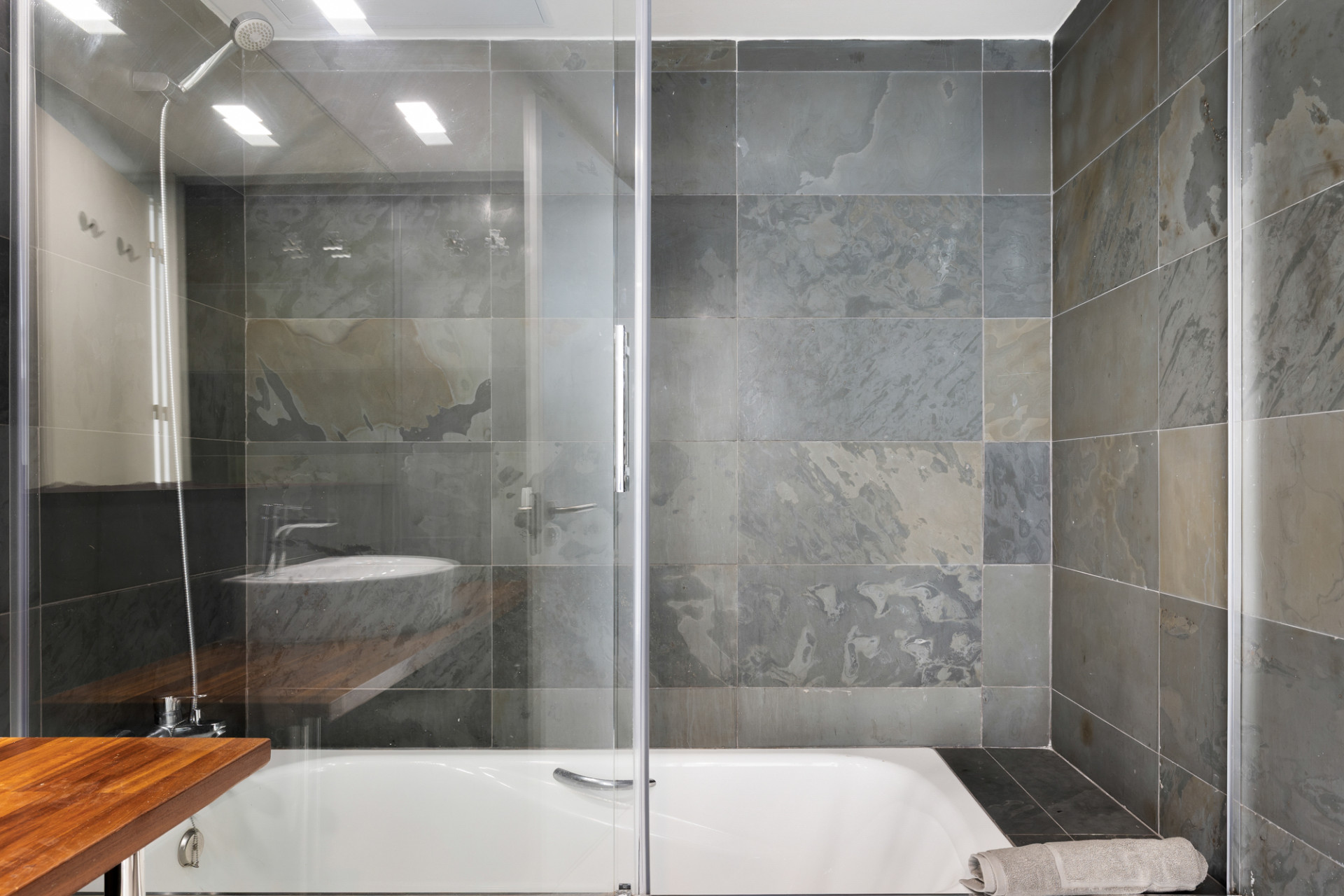 Dúplex en primera línea con acceso directo a la playa - 12