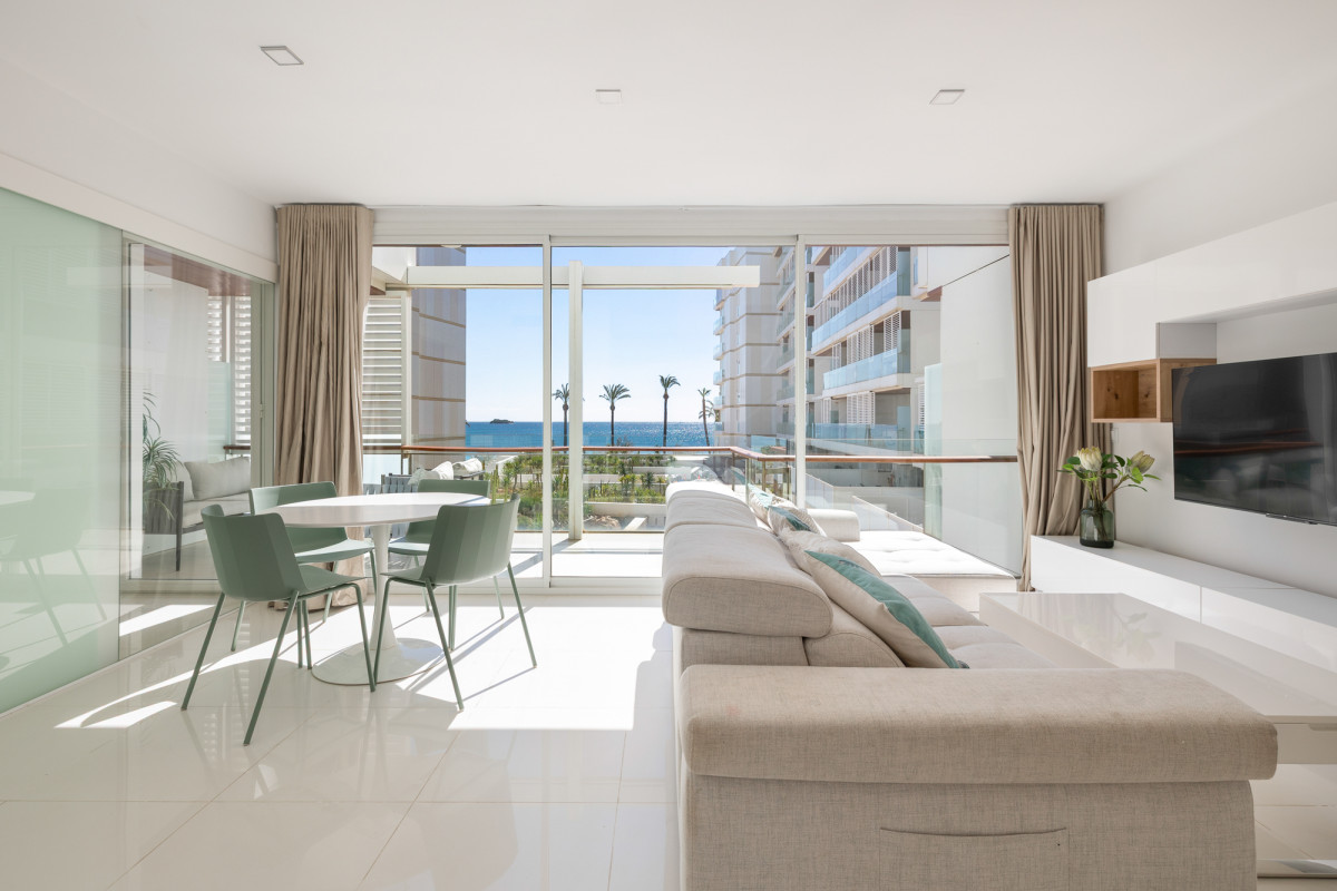 Dúplex en primera línea con acceso directo a la playa - 1