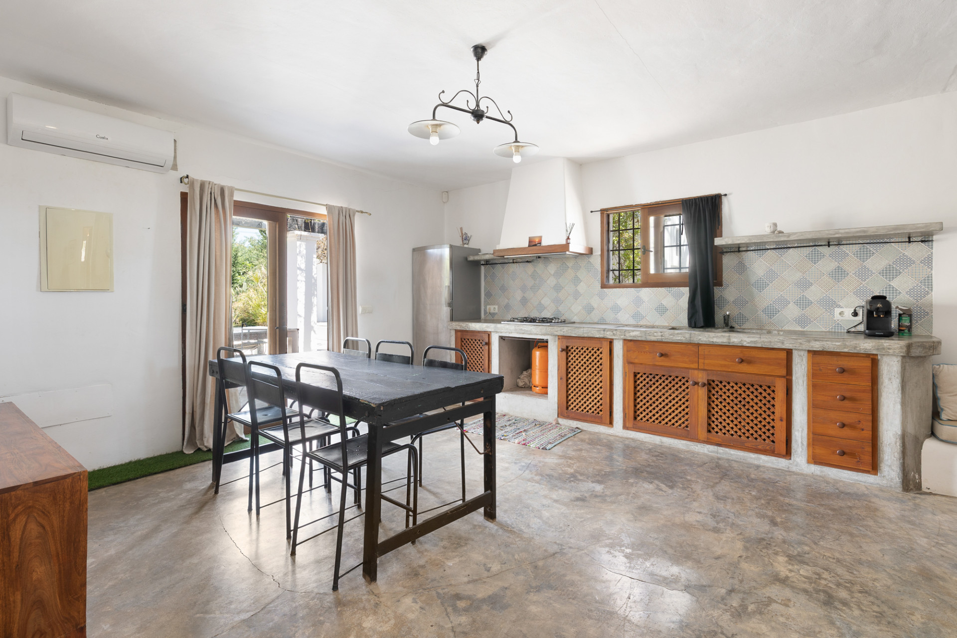 Casa de campo renovada en ubicación céntrica - 15