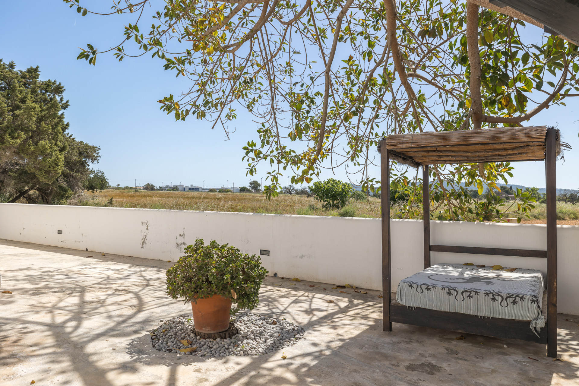 Casa de campo renovada en ubicación céntrica - 21