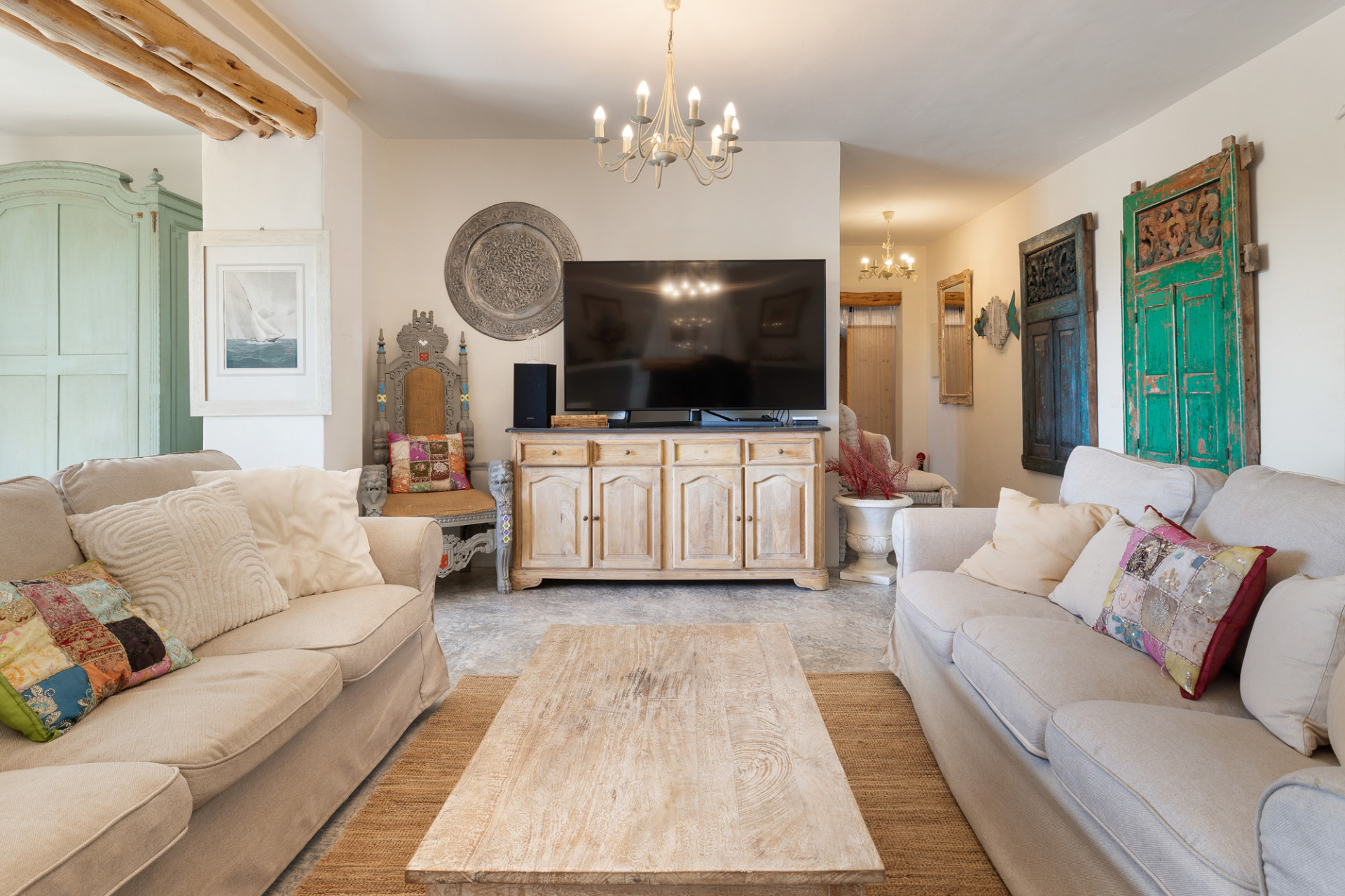 Casa de campo renovada en ubicación céntrica - 5