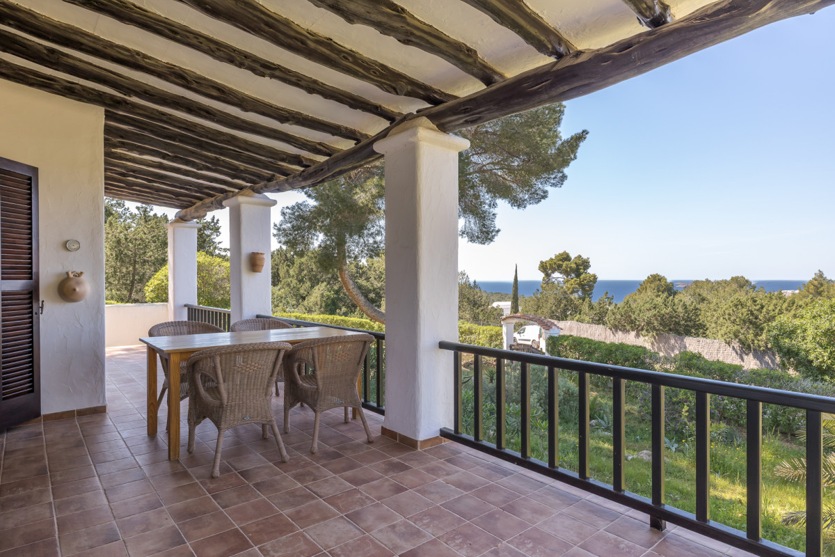 Charming ibizan villa with sunset sea views - 5