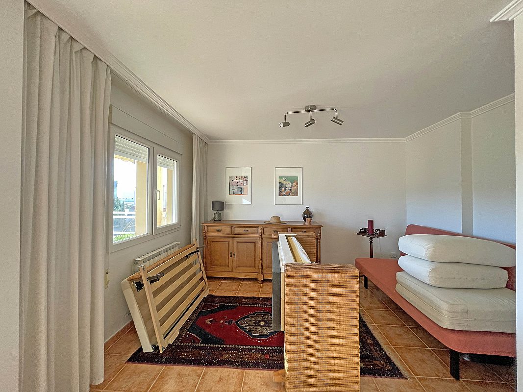 Luminoso y amplio apartamento en ubicación privilegiada en Talamanca - 6