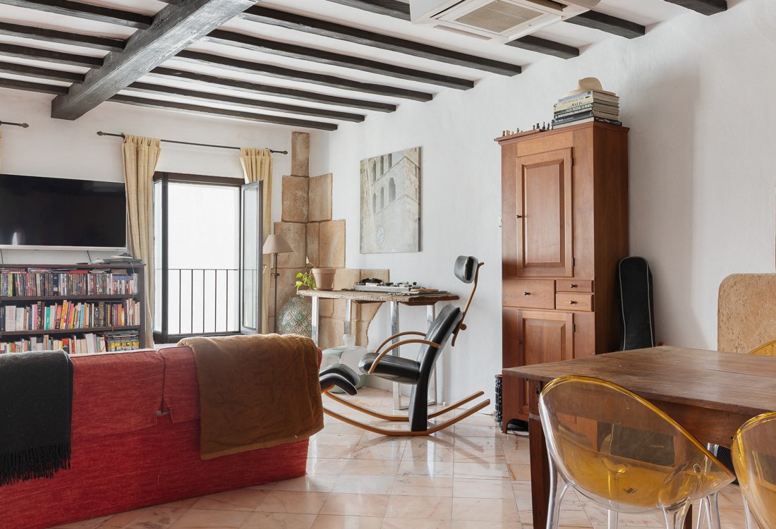 Apartamento amplio con vistas al puerto - 9