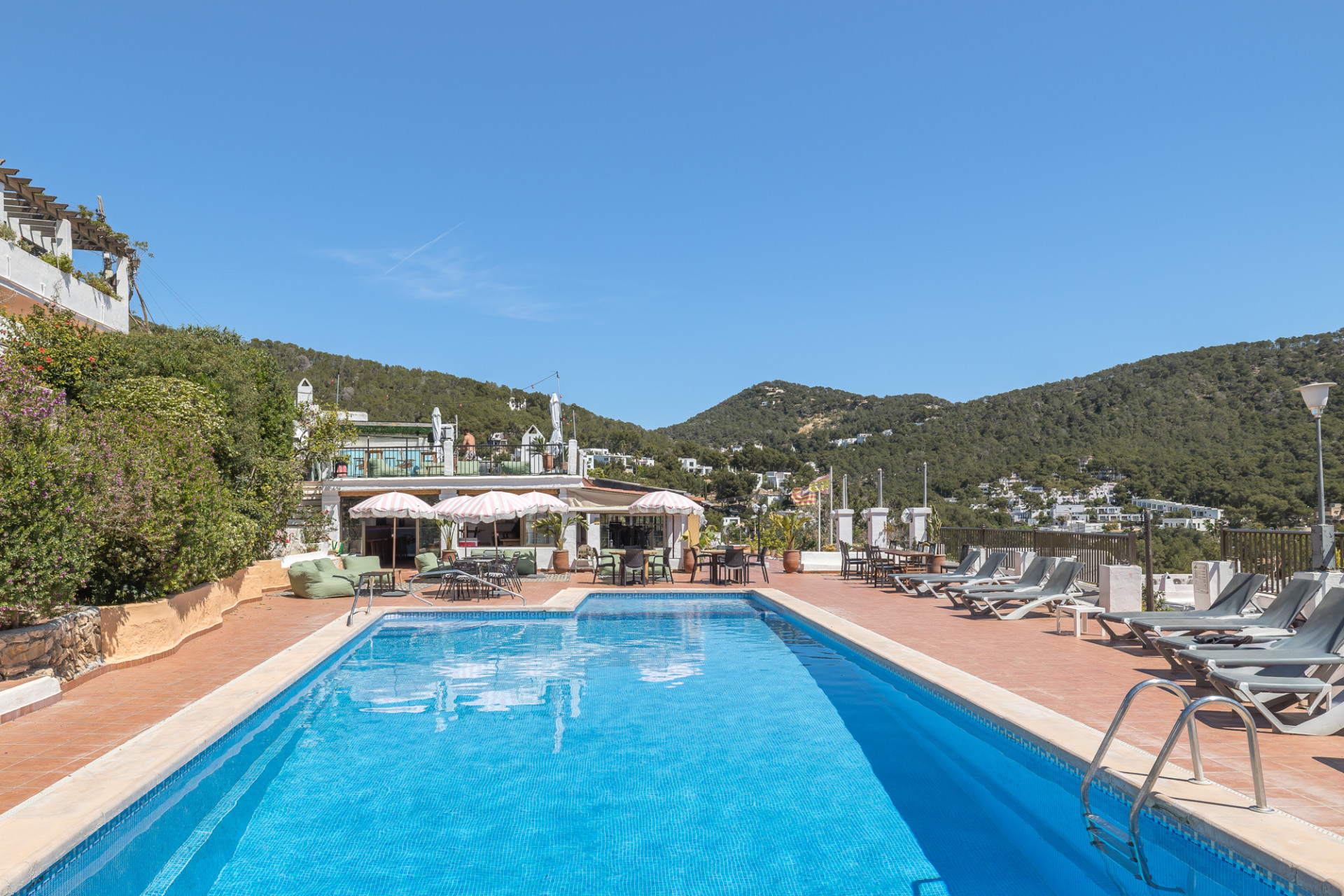 Encantador apartamento mediterráneo con vistas al mar - 14