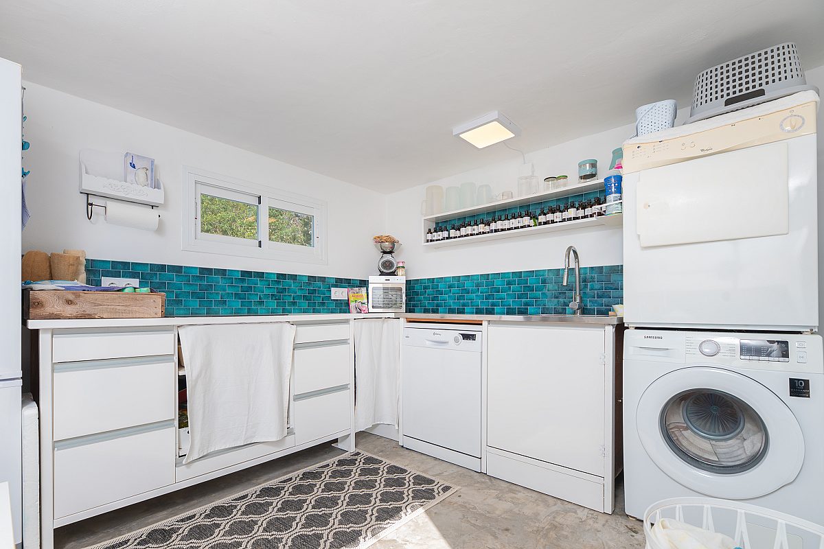 Traditional villa in sought-after location - 22