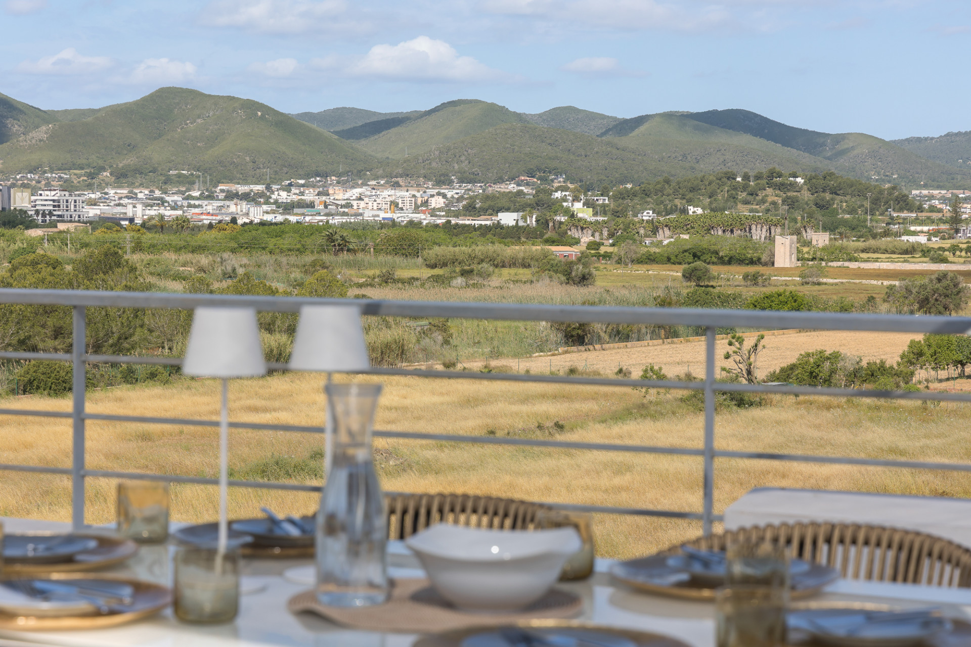 Apartment with stunning rooftop terrace and panoramic views - 18