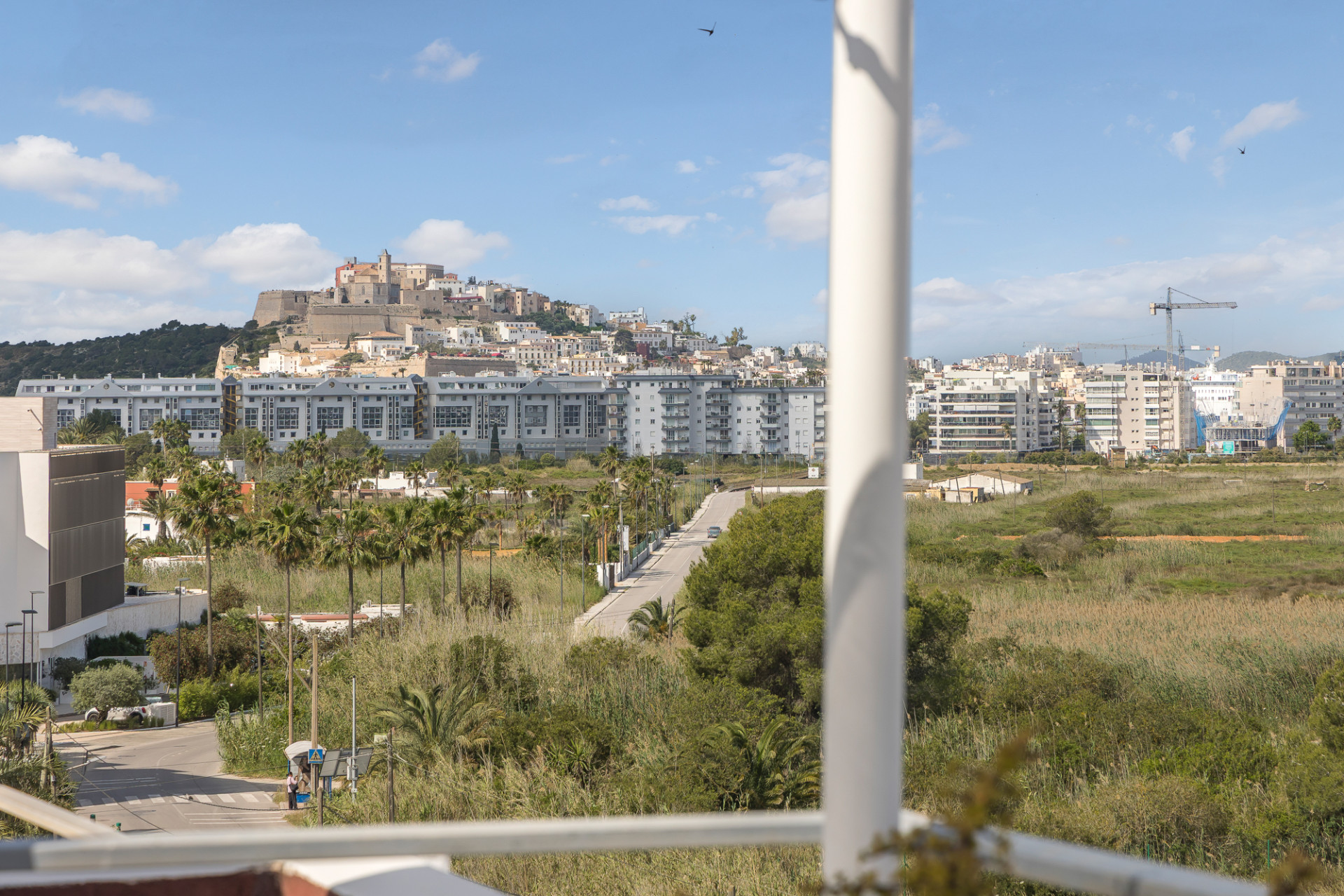 Apartment with stunning rooftop terrace and panoramic views - 6