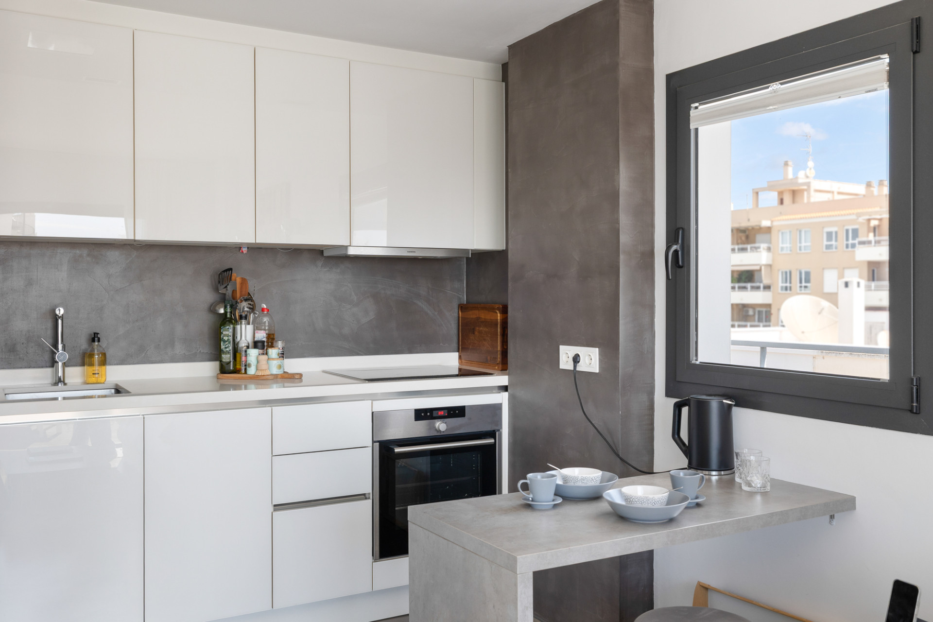 Apartment with stunning rooftop terrace and panoramic views - 12