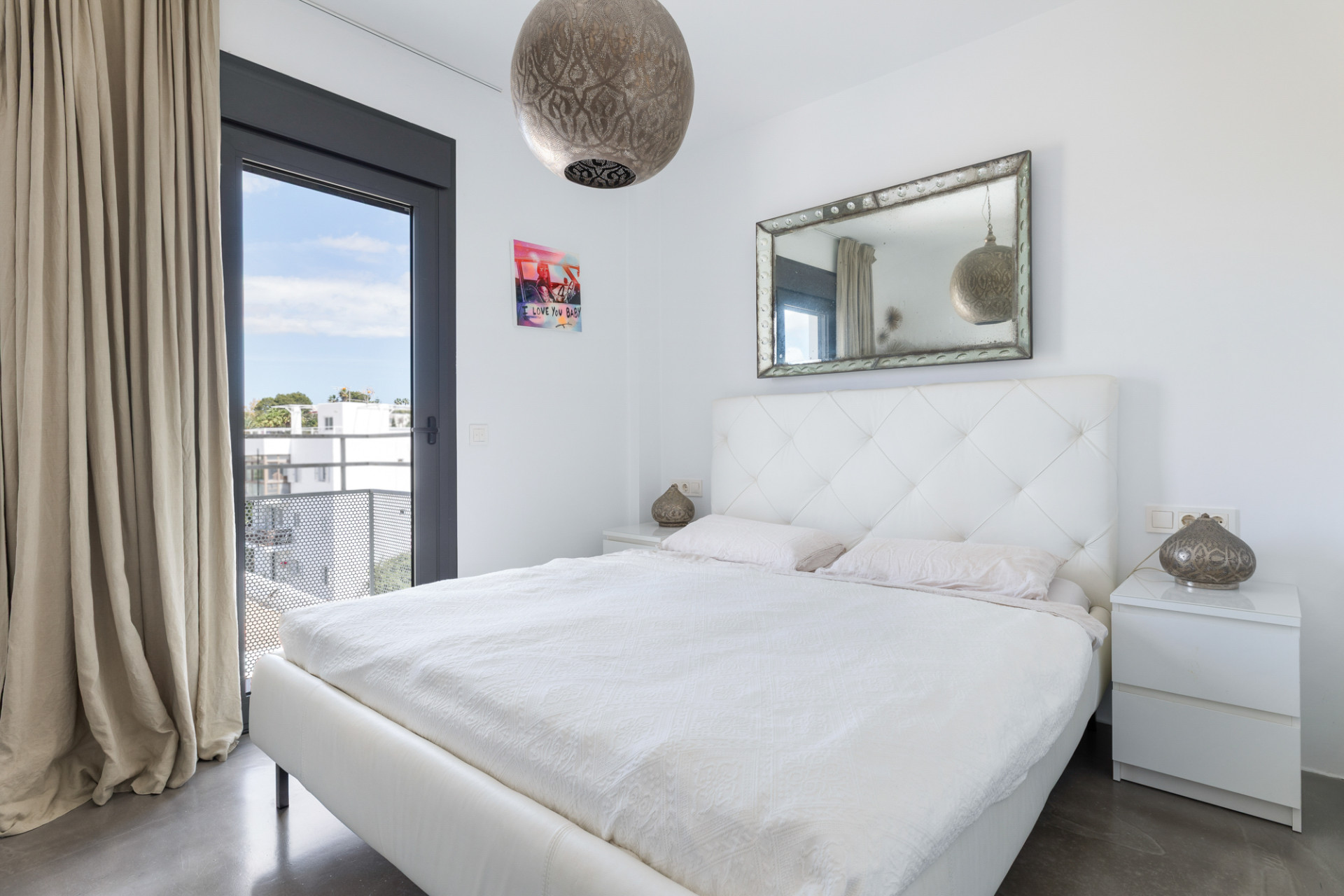 Apartment with stunning rooftop terrace and panoramic views - 4