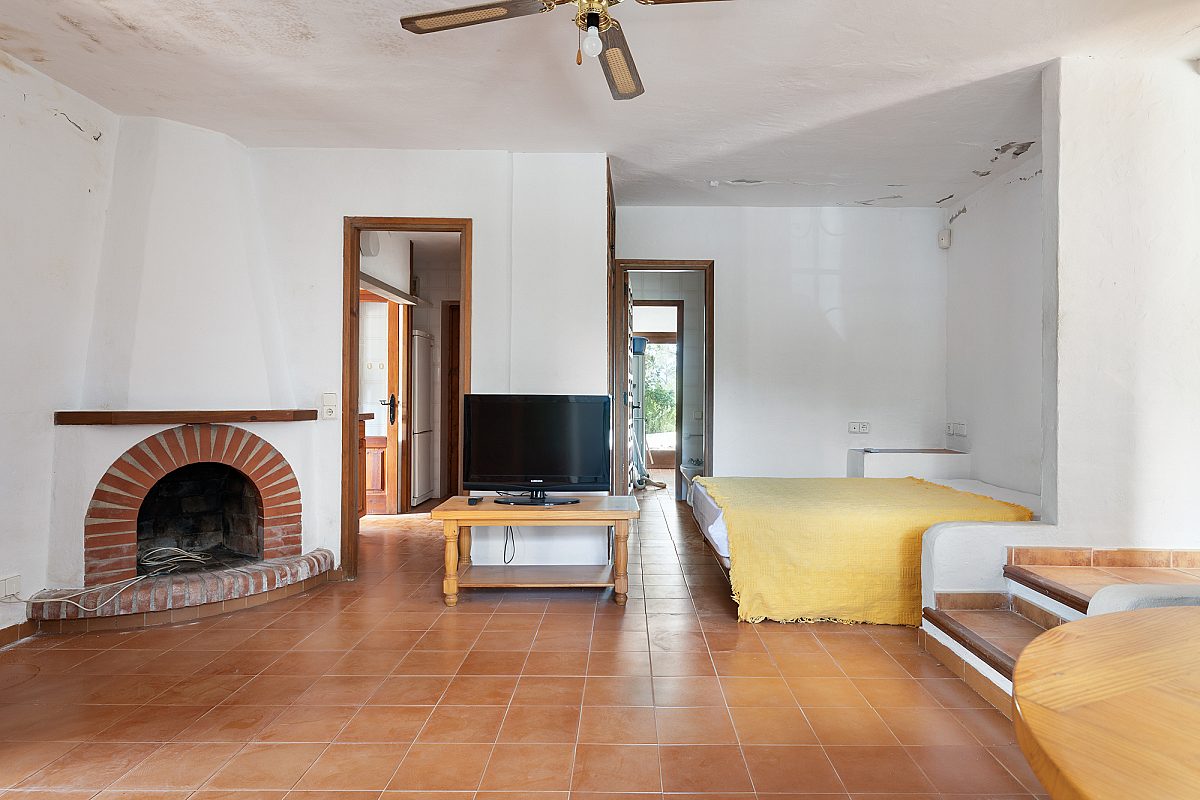 Country house to renovate in the nature - 7