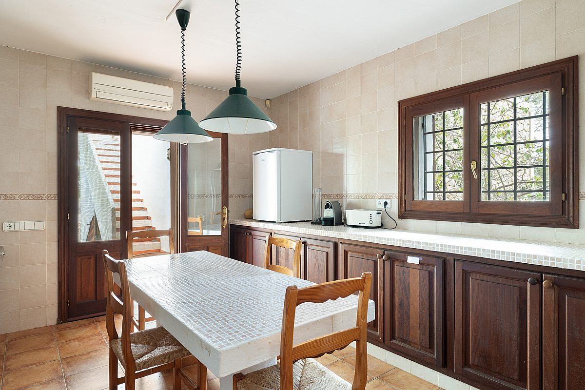 Country house to renovate in the nature - 8