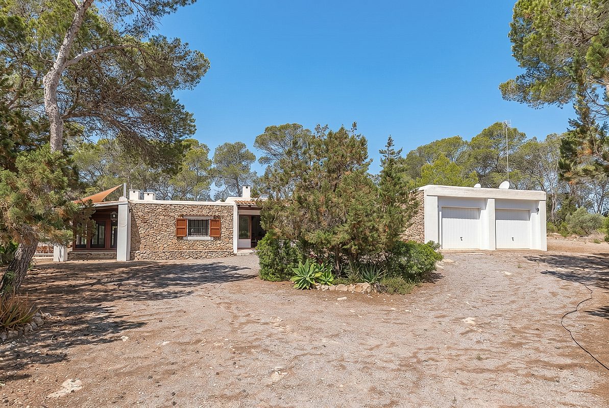Country house to renovate in the nature - 17