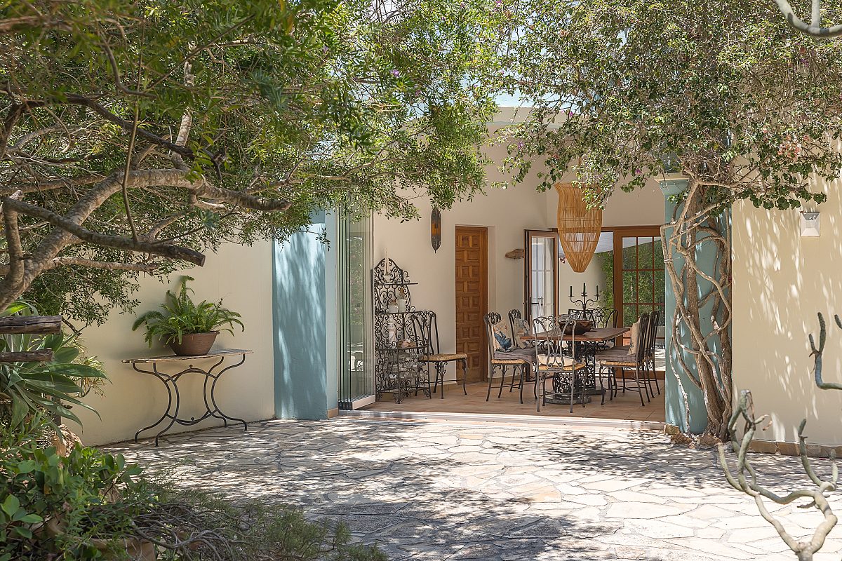 Charming house close to the beach - 1