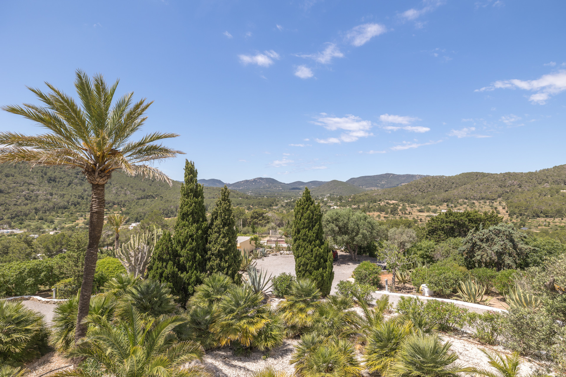 Einzigartige mediterrane Villa mit atemberaubendem Rundumblick - 27