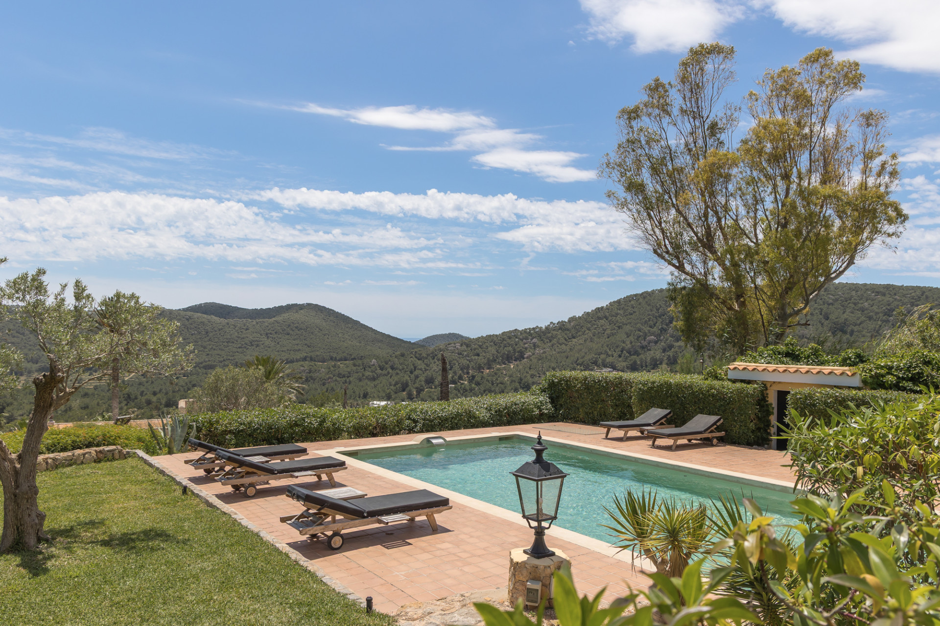 Einzigartige mediterrane Villa mit atemberaubendem Rundumblick - 19