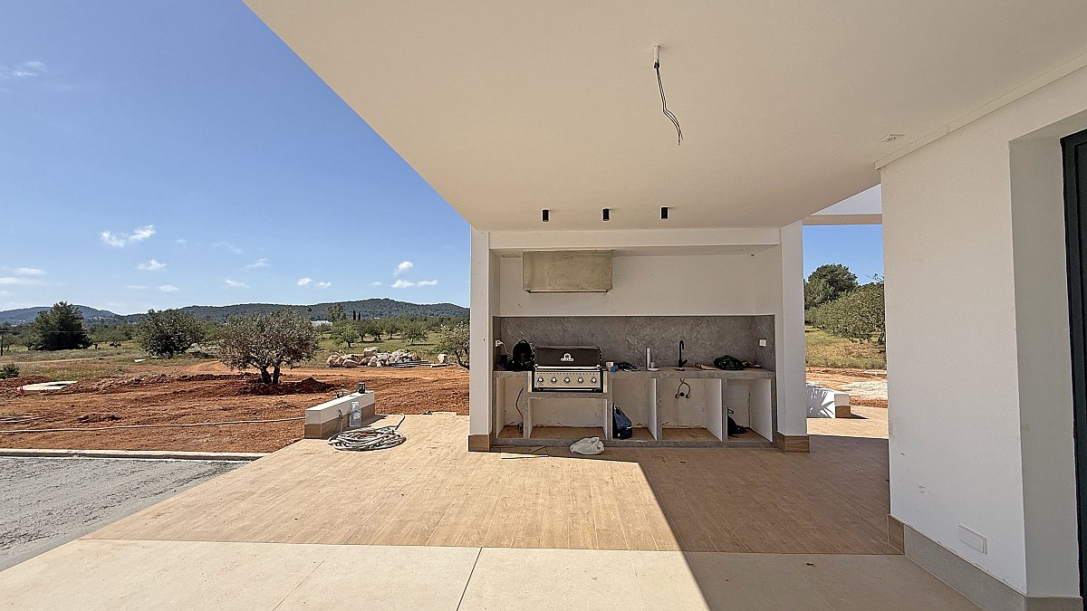 Moderna villa de nueva construcción en una ubicación privilegiada cerca de Santa Gertrudis - 28