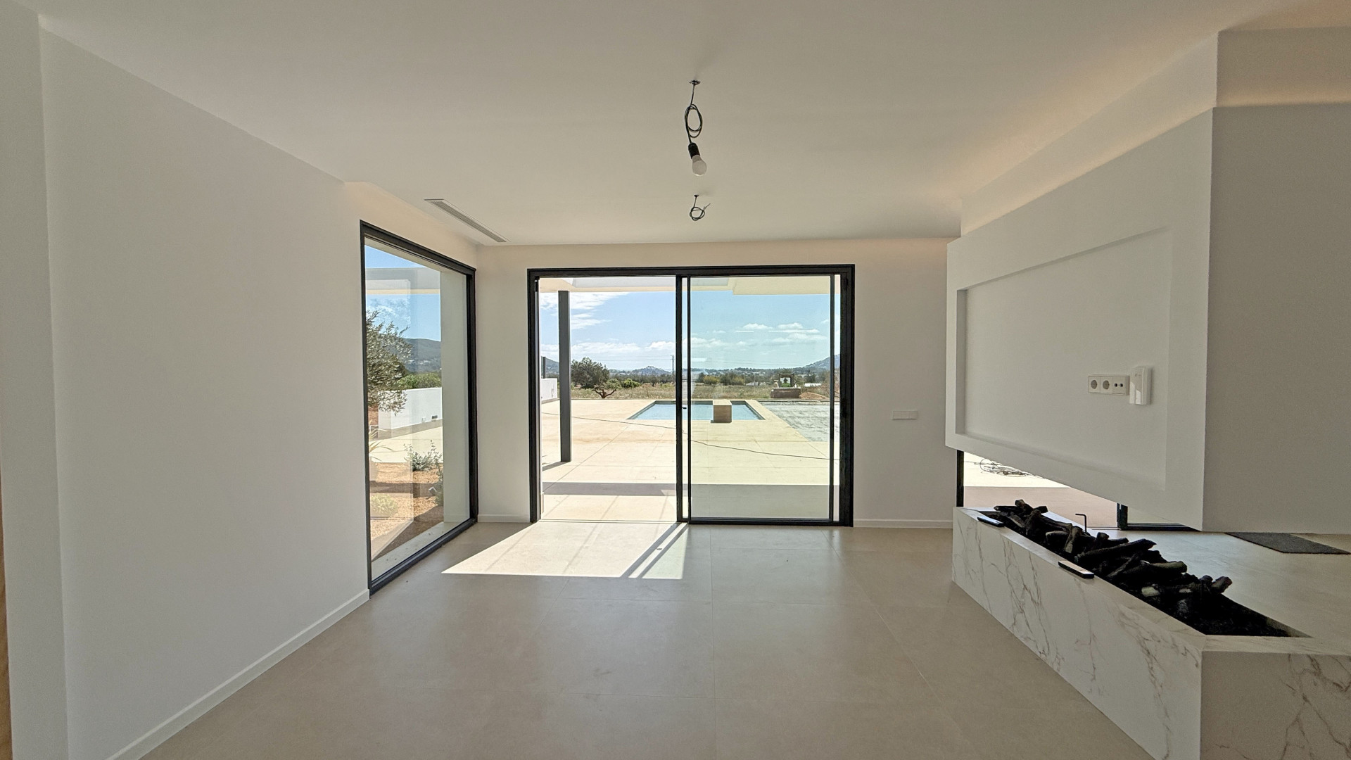 Moderna villa de nueva construcción en una ubicación privilegiada cerca de Santa Gertrudis - 4